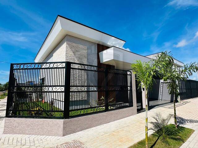 #176 - Casa para Venda em Sinop - MT
