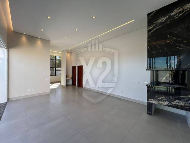 #636 - Casa para Venda em Sinop - MT - 2