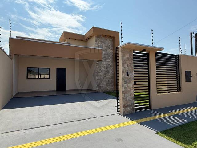 #678 - Casa para Venda em Sinop - MT - 2