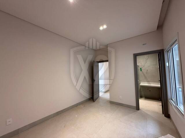 #687 - Casa para Venda em Sinop - MT - 2